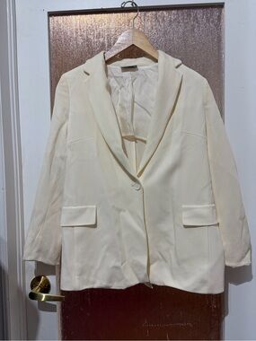 Akris Punto Wool Single Breasted Blazer